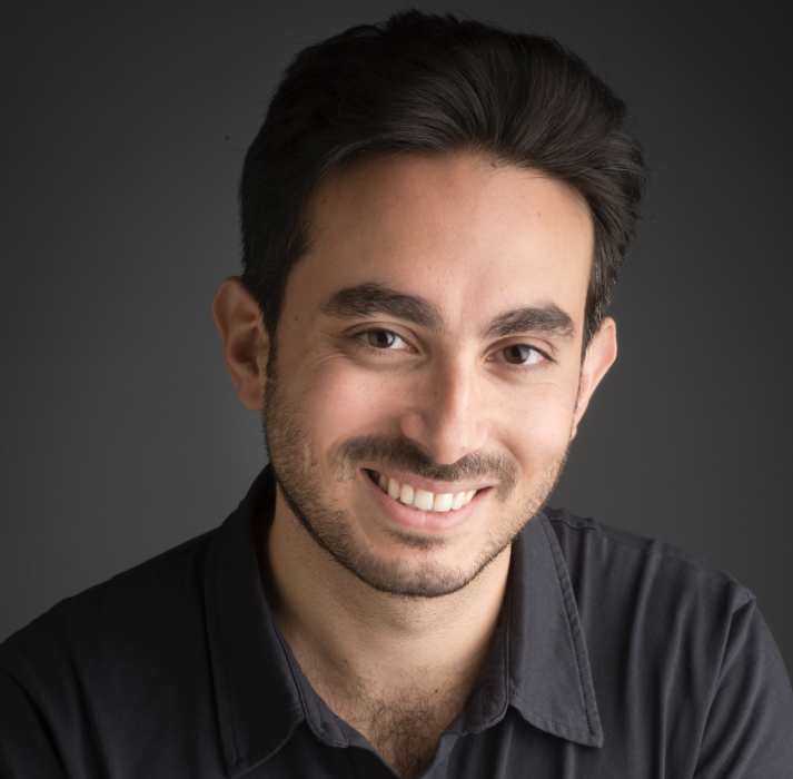 Dr Dan UZAN
