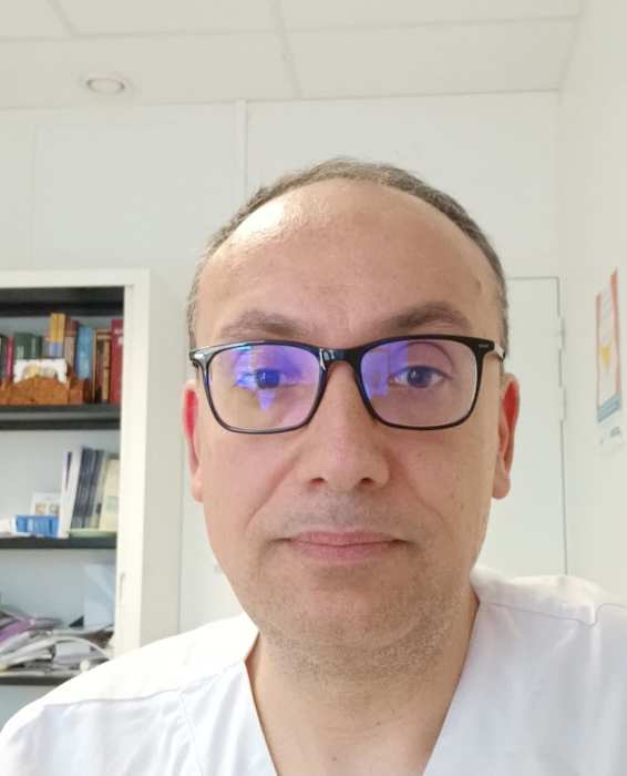 Dr Dimitrios Konstantinou, Gastro entérologue et hépatologue à Champigny-Sur-Marne