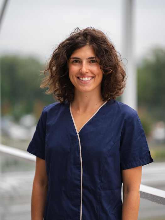 Dr Julie COUCHON