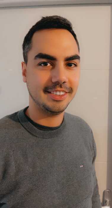 Dr Lucas Celeste