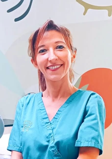 Dr Mirentxu Carricaburu, Chirurgien dentiste à Mérignac