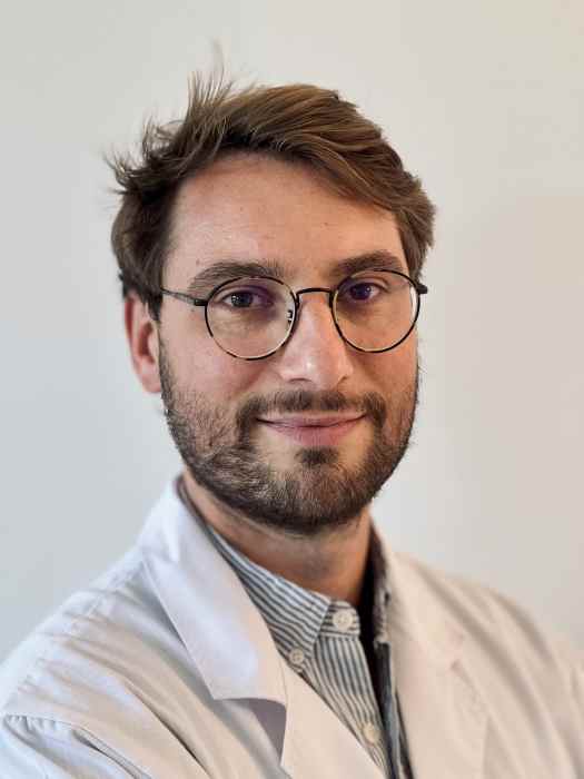 Dr ANTOINE PARIS