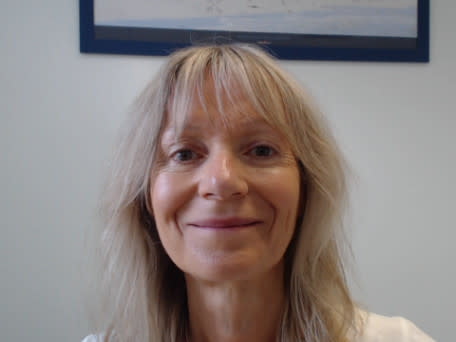Dr Anne ROGER