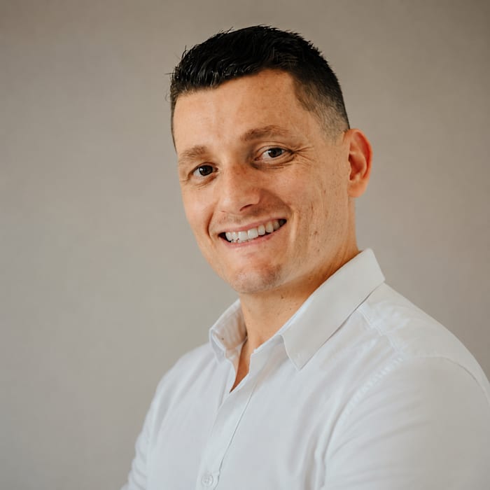 Jonathan Ventura, Ostéopathe à Oraison