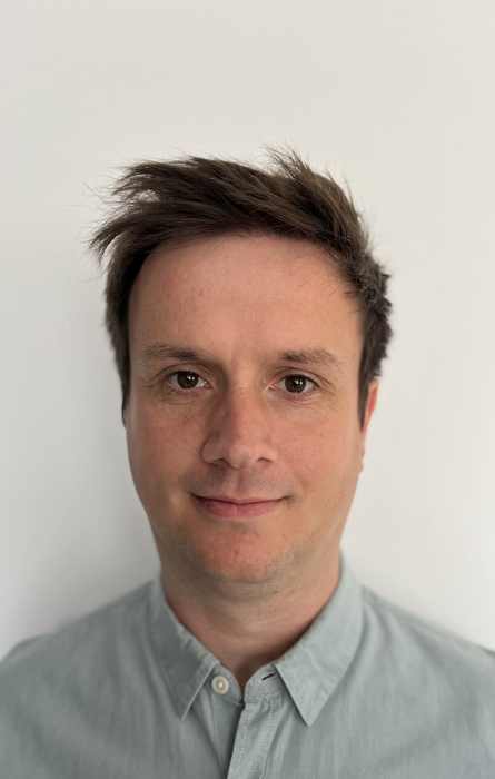 Dr DORIAN TRICARD
