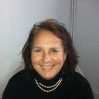Dr VALERIE MICHAUD
