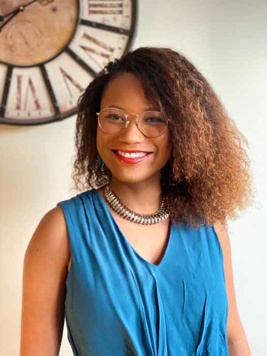 Dr TAINA VICTOR     