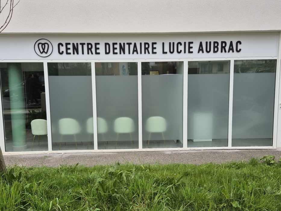 Centre dentaire Lucie Aubrac