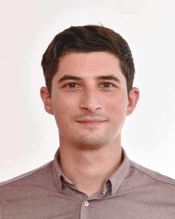 Dr IONUT APOSTOL