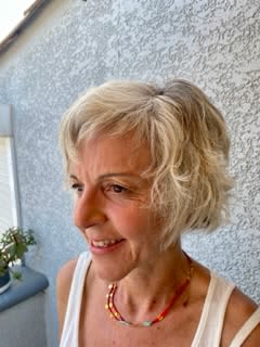EMMANUELLE GUILHOU