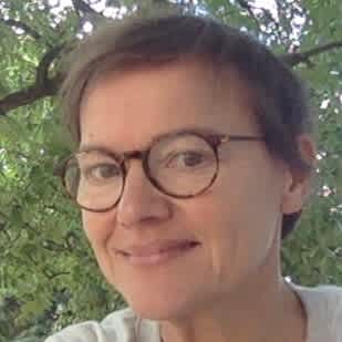 Dr Christine BURGUN