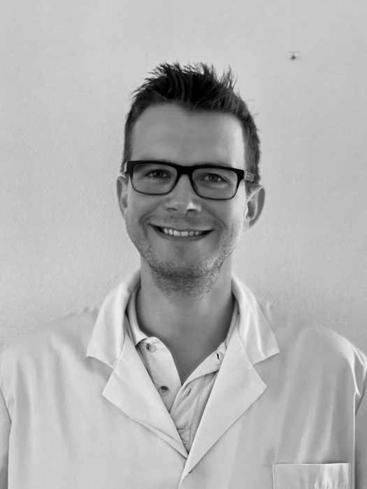 Dr Kevin CROMBEZ