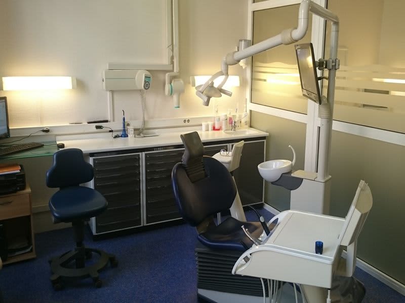 Dr Bertrand CHAMPION, Chirurgiendentiste à Toulouse