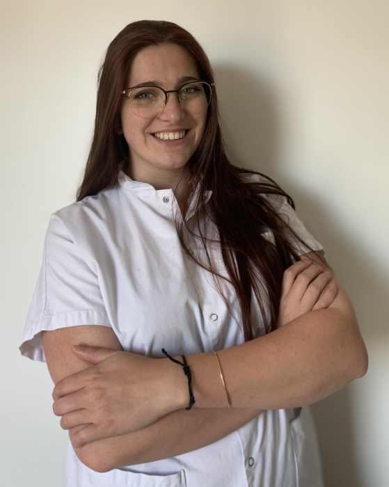Dr JOHANNA DETOUR