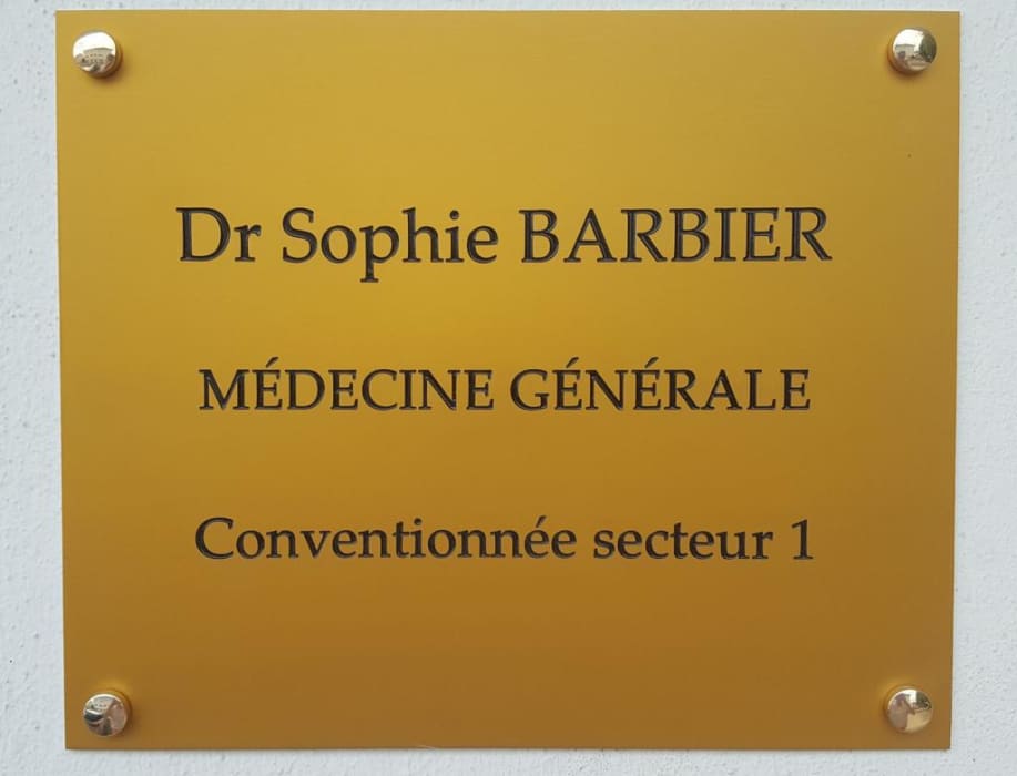 Dr Sophie BARBIER