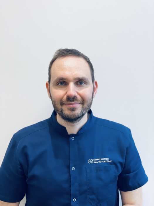 Dr JONAS SITBON