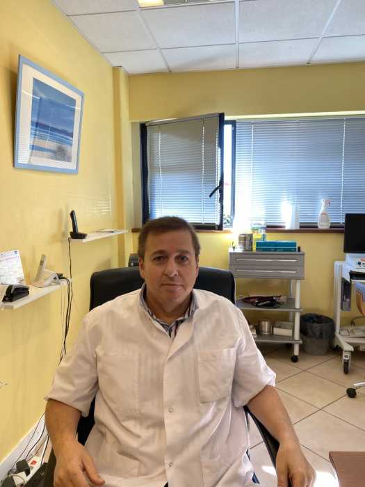 Dr MAXIME HARDY