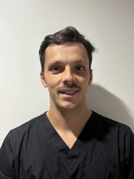 Dr Pierre Bremaud, Chirurgien dentiste à Nantes