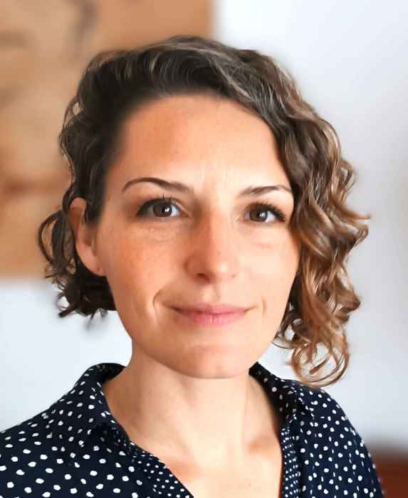 LUCIA PINCOLINI