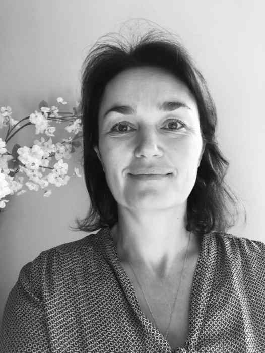 Dr Stéphanie Monteiro-Croci, Chirurgien dentiste à Civry-La-Forêt