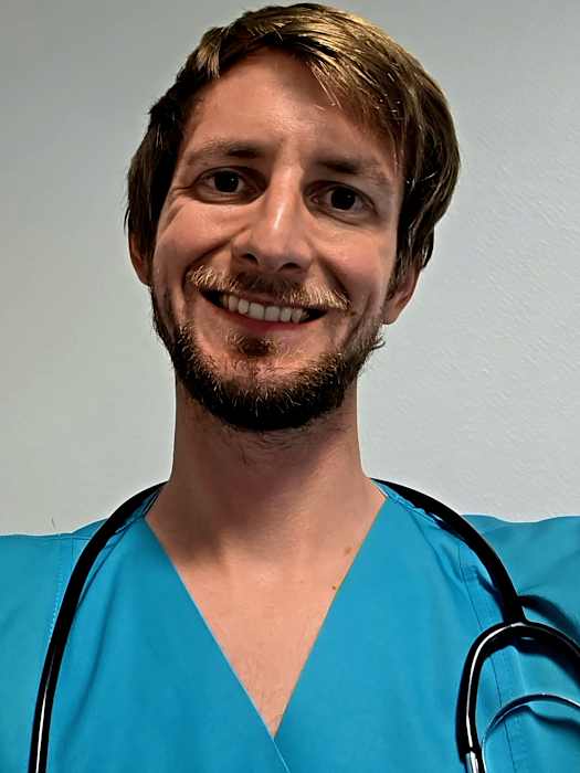 Dr CHRISTOPHE BREULEUX