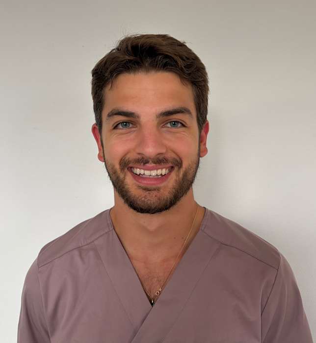 Dr Nikola Mitrovic, Chirurgien dentiste à Niederrœdern