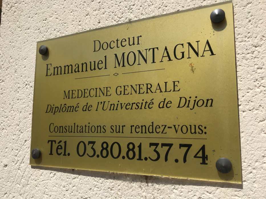 Dr Emmanuel MONTAGNA