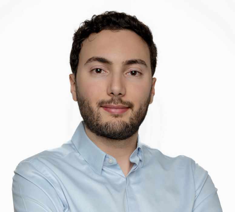 Dr Nicolas Abihaidar