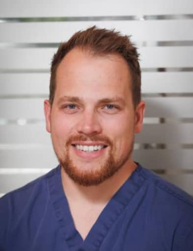 Dr PAUL LE HAY