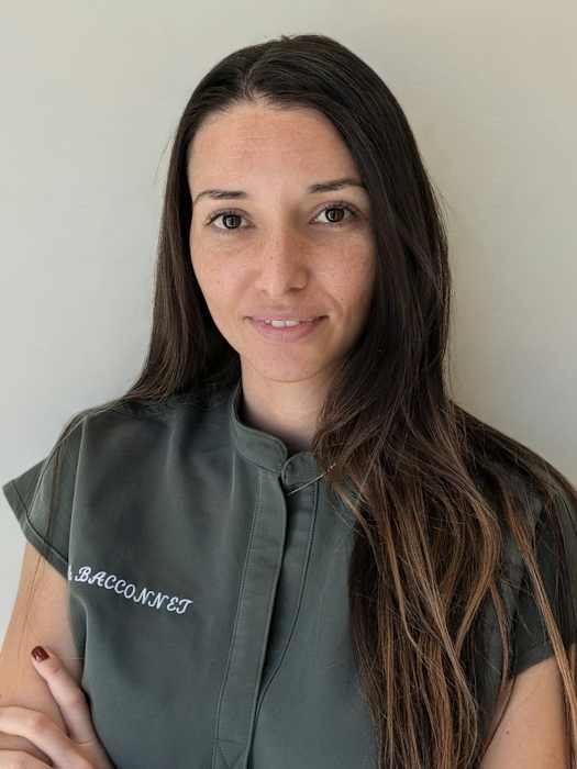 Dr Ema Bacconnet, Chirurgien dentiste à Corbières-En-Provence