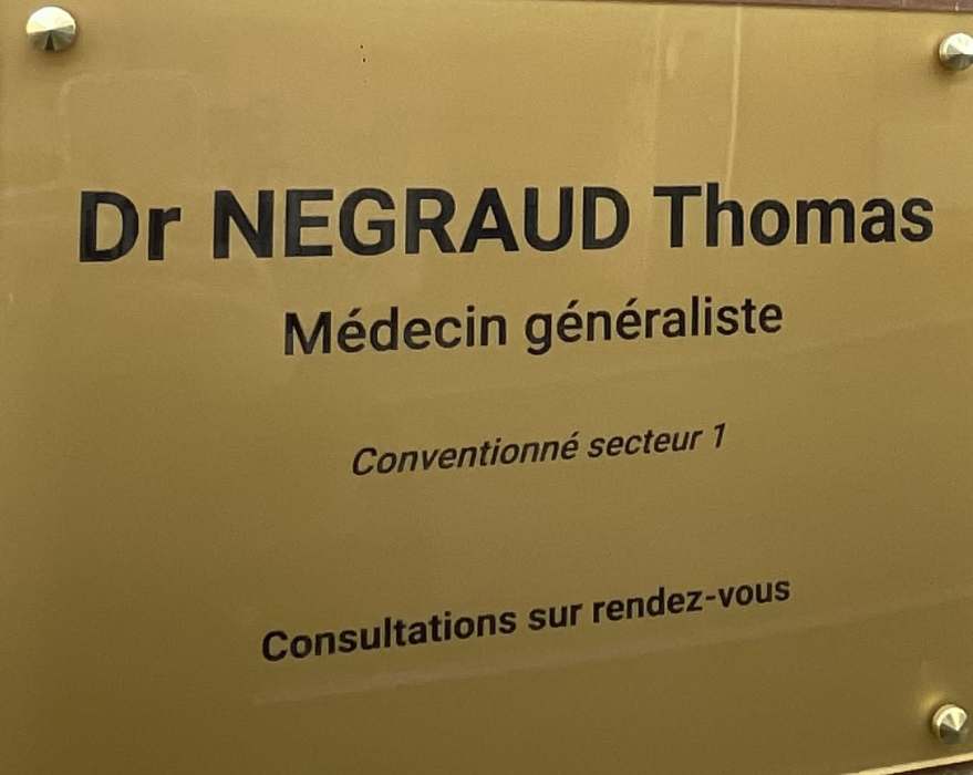 Dr Thomas NEGRAUD