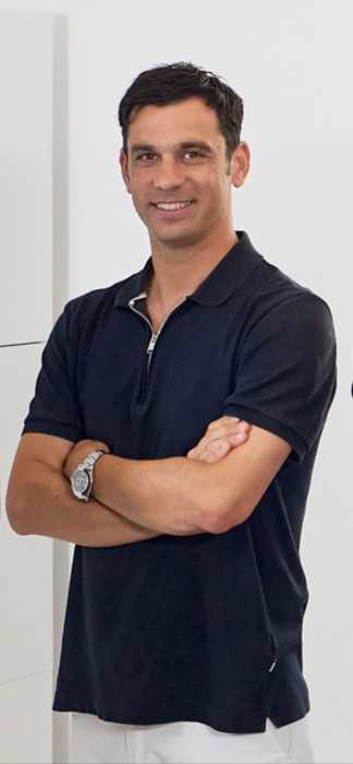 Dr David SINNONIO