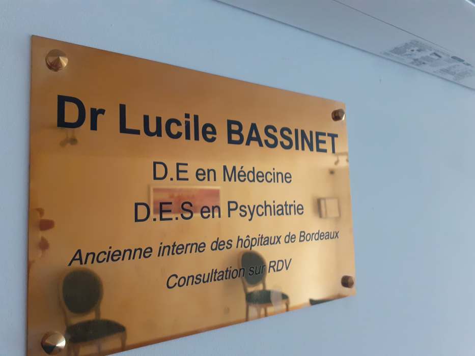 Dr Lucile BASSINET