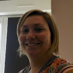 Julie STAMPETE