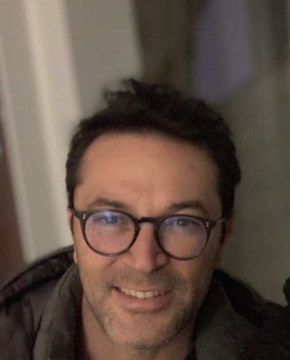 Dr JONATHAN HAMMEL