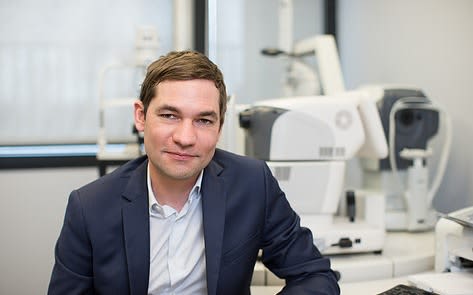Dr Antoine Aussems