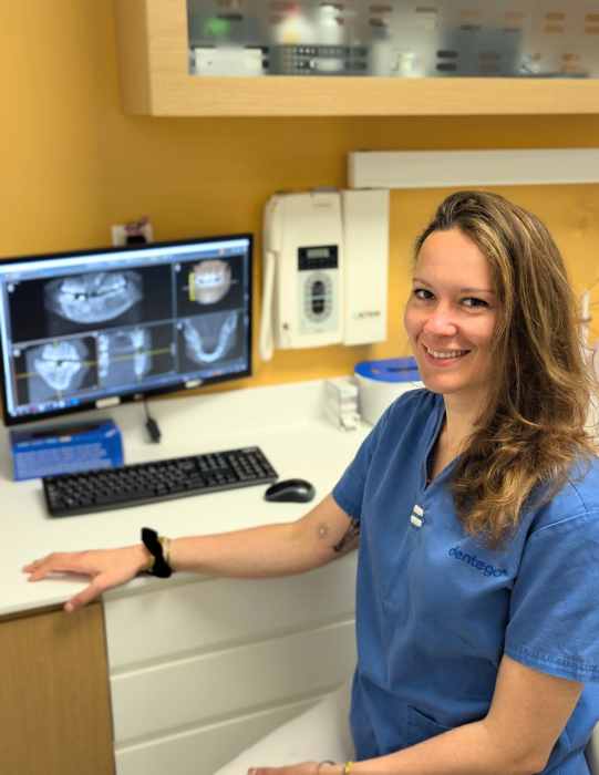 Dr Laëtitia Curvale
