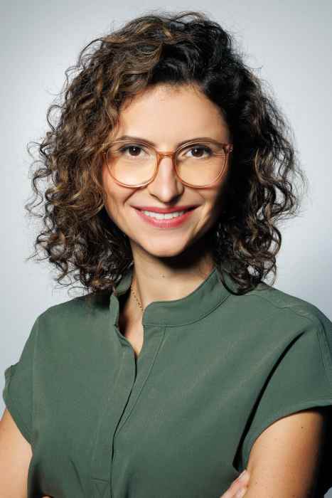 Dr Bouchra Sojod, Chirurgien dentiste à Vincennes