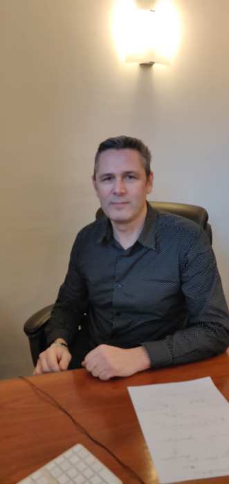 Dr Eric Roeckel