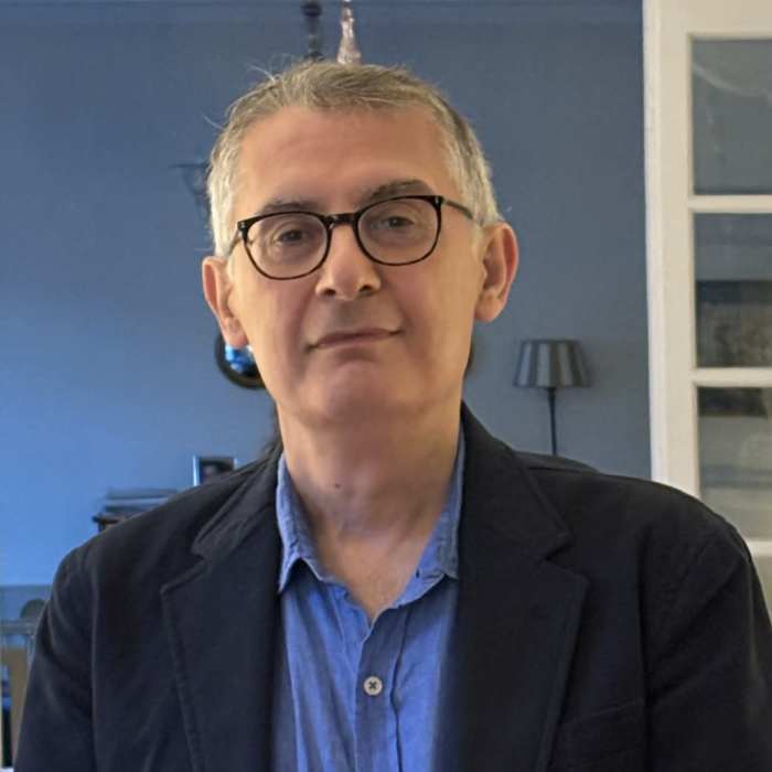 Dr Alireza  Barei moniri