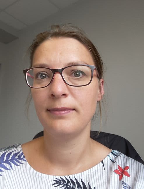 Dr Julie Caillierez
