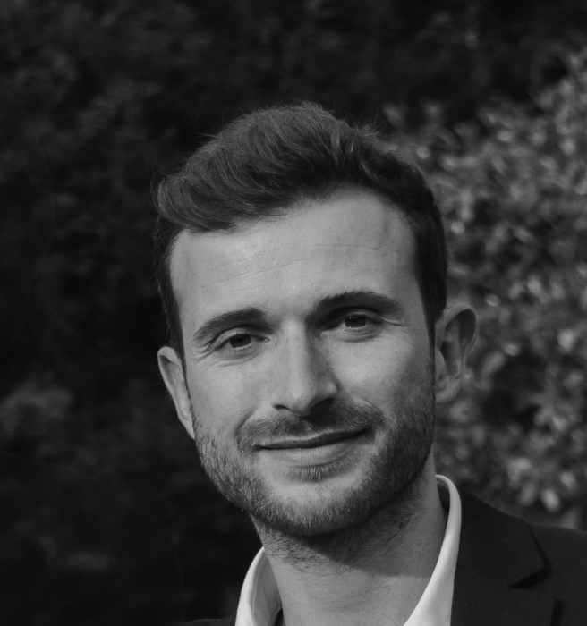 Dr Etienne Ripert, Masseur kinésithérapeute à Paris