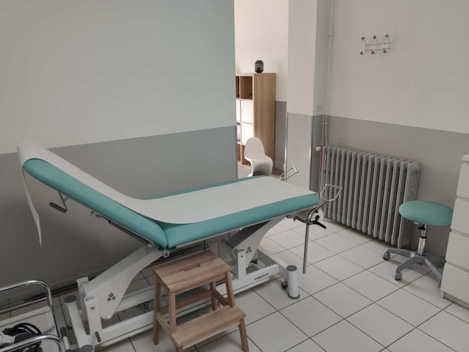 Dr Leslie VISAGE, Médecin généraliste à Castres-Gironde