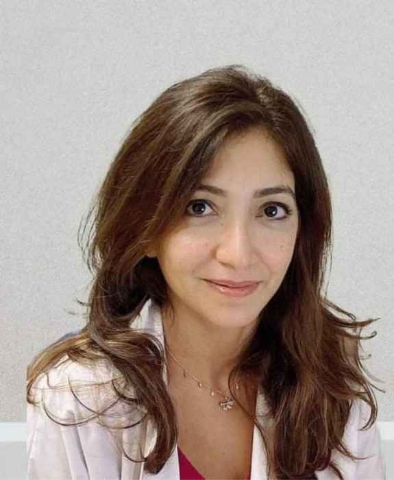 Dr RACHA DAOUD  