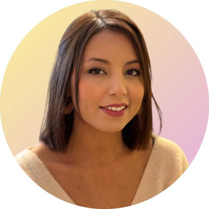 Dr Amel Mahdhi Basli, Obstétricien à Paris