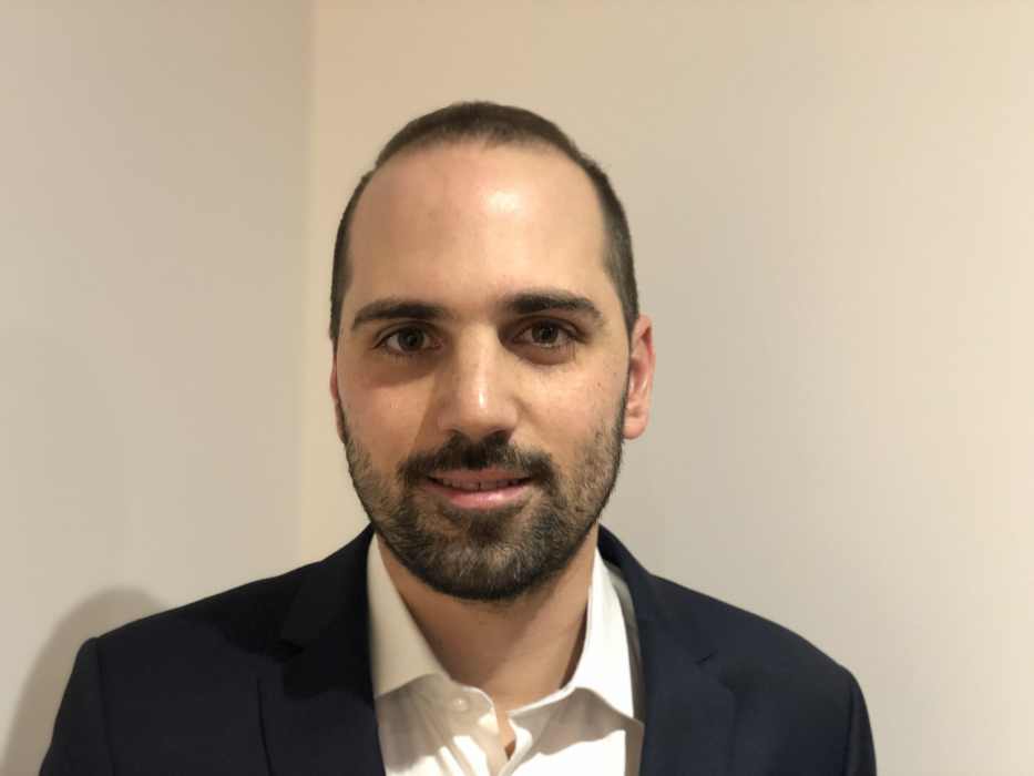 Dr JEREMY MAILLET
