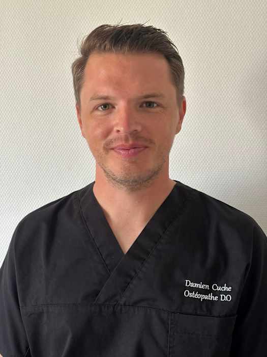 Dr Damien Cuche, Ostéopathe à Saint-Étienne-De-Tinée
