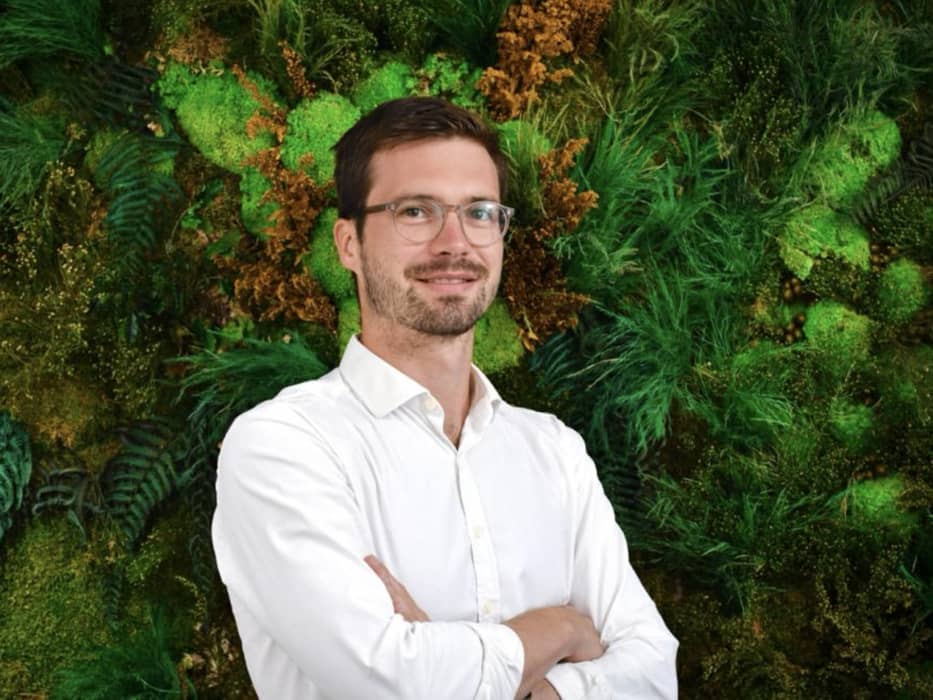 Dr Hugo Bourdon