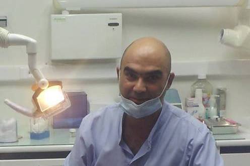 Dr Vasilios Skentzos, Chirurgien dentiste à Besançon