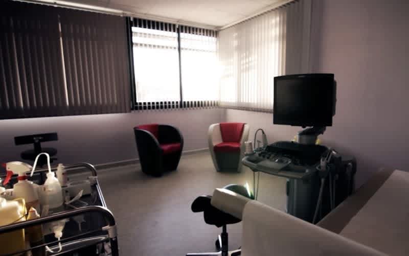 Dr Guillaume BRETON, Radiologue à FREJUS, ST RAPHAEL, STE MAXIME, DRAGUIGNAN, Fréjus, Sainte